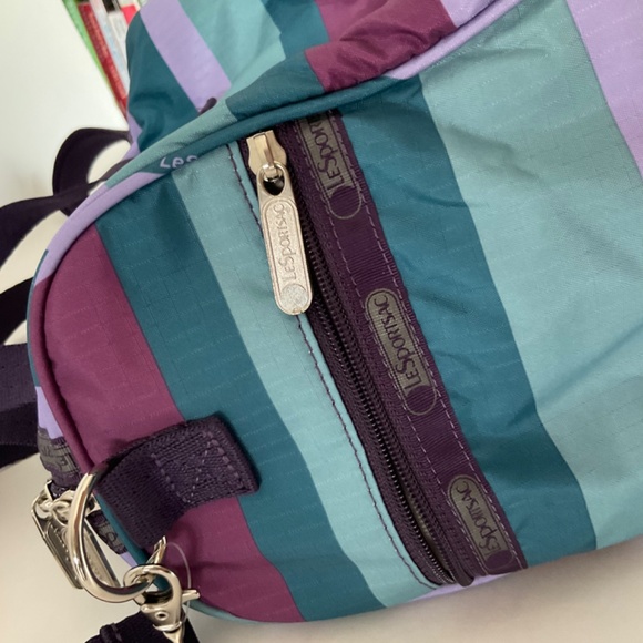 LeSportsac Easy Carry Handbag Aberdeen Stripe - Picture 7 of 11